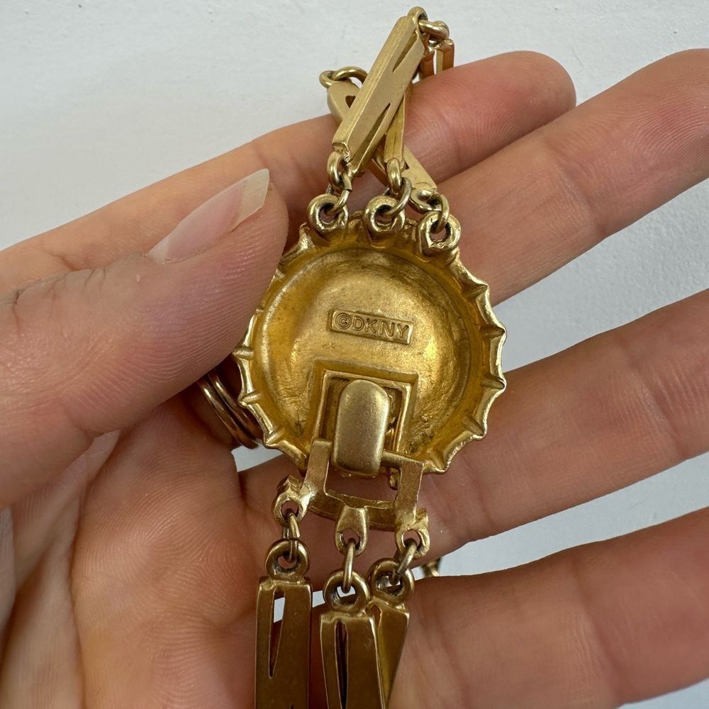 Vintage DKNY 80’s RARE Bottle Cap Layered Necklace Gold Tone - Picture 12 of 13